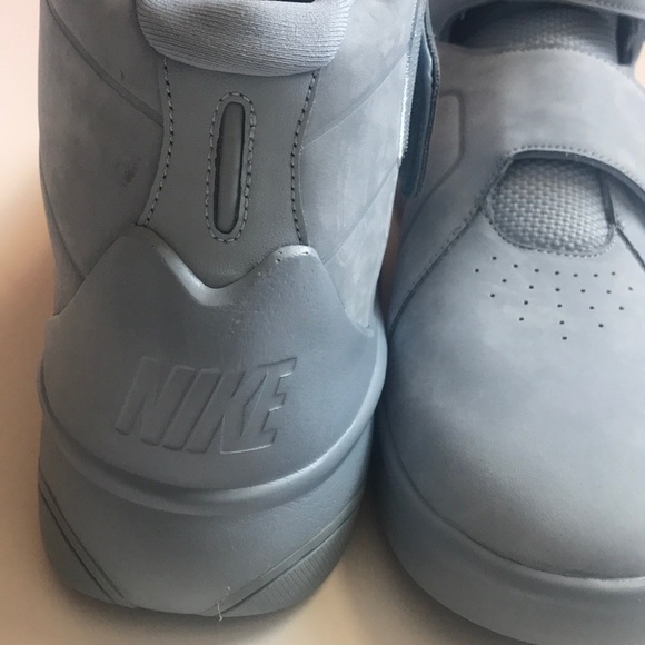 NEW Nike men’s ankle shoes - Picture 4 of 4
